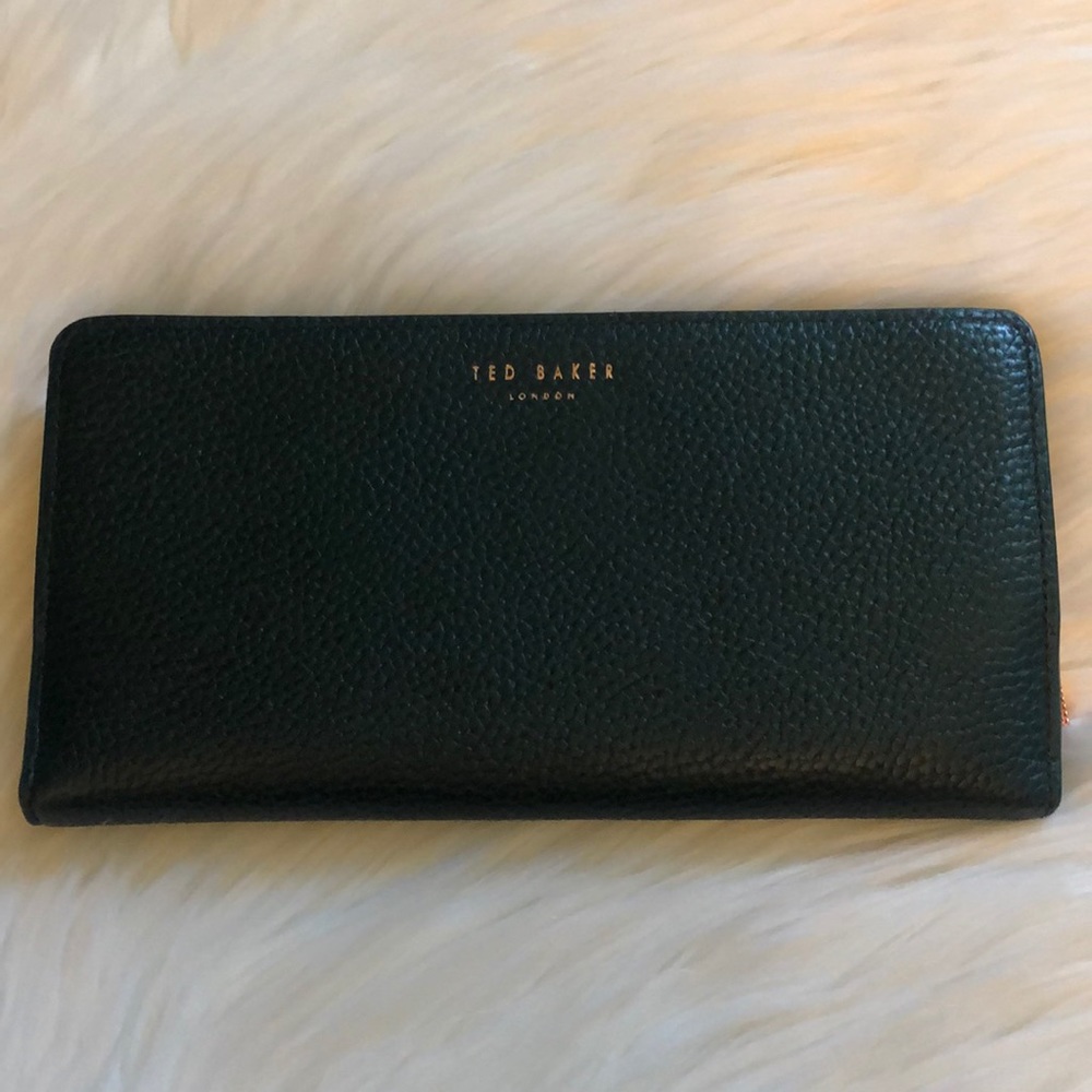 Like new! Dark green Ted Baker wallet